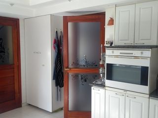 Foto 20 de VENTA MAGNIFICA CASA CON PILETA CUBIERTA Y CLIMATIZADA. BARRIO LOS TILOS
