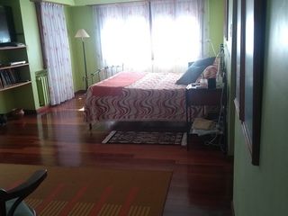 Foto 33 de VENTA MAGNIFICA CASA CON PILETA CUBIERTA Y CLIMATIZADA. BARRIO LOS TILOS