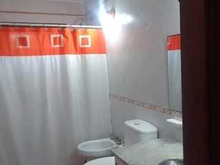 Foto 15 de VENTA MAGNIFICA CASA CON PILETA CUBIERTA Y CLIMATIZADA. BARRIO LOS TILOS