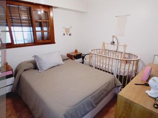 Hermoso Departamento Tipo Casa - Al frente - Planta Baja c/entrada independiente y Patio - Sin Expensas!!!