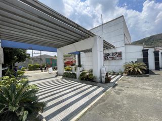 EDIFICIO en VENTA en Yumbo arroyohondo