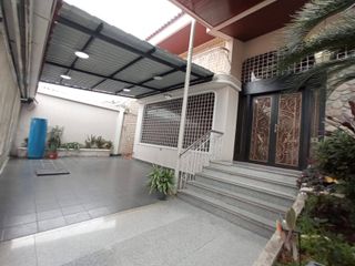 Foto 24 de VENTA PROPIEDAD CENTRO MEDICO EN CDLA ALMENDROS