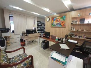 Foto 25 de VENTA PROPIEDAD CENTRO MEDICO EN CDLA ALMENDROS