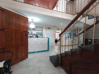 Foto 4 de VENTA PROPIEDAD CENTRO MEDICO EN CDLA ALMENDROS