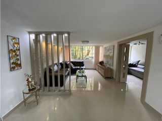 Apartamento en venta en Poblado Aguacatala Medellín