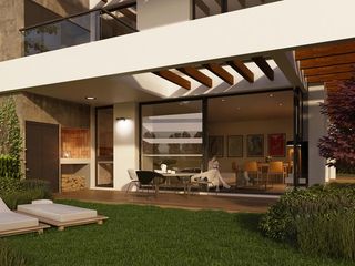 Foto 1 de Oportunidad - Casa -  5 amb - Triplex - Flumine