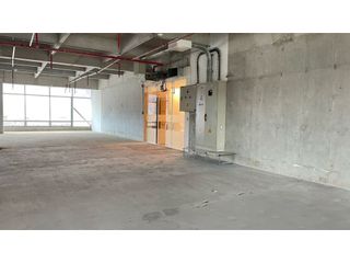Foto 2 de Oficina en arriendo Noroccidente de Bogota Obra Gris