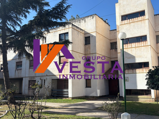 Foto 1 de PARQUE LA VEGA DEPARTAMENTO EN VENTA EN PRIMER PISO
