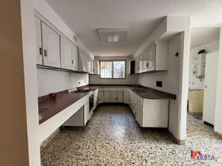 Foto 9 de IMPORTANTE CASA EN VENTA ZONA MONUMENTO A GUEMES SALTA