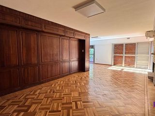 Foto 6 de IMPORTANTE CASA EN VENTA ZONA MONUMENTO A GUEMES SALTA