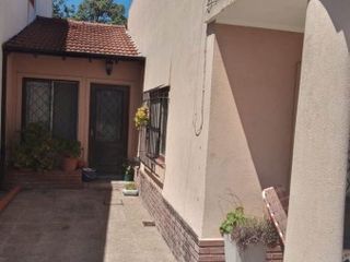 Foto 4 de CASA AMERICANA CINCO AMBIENTES