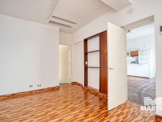 Casa / PH 5 ambientes, suite, escritorio, patio, terraza y cochera - San Isidro