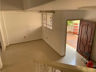 Foto 3 de ARRIENDO CASA EN CONJUNTO BARRIO CIUDAD JARDN