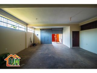 VENTA CASA PUCALLPA + LOCAL COMERCIAL - AC 198 M2