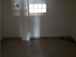 Foto 7 de GALPON 870 M2 8.66 X 43 DOS PLANTAS + SOTANO C/S VVDA FINANC