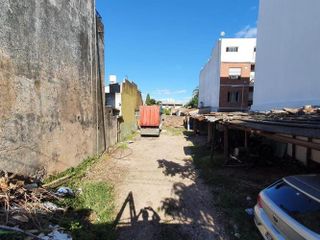 LOTE IDEAL CONSTRUCTORES  240 M2