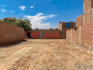 Foto 4 de 🌟 ¡Oportunidad Única de Inversión en Zona Urbana de Trujillo! 🌟🏗️

Se vende amplio y exclusivo Terreno Comercial de 989.80 m² en la Urbanización El