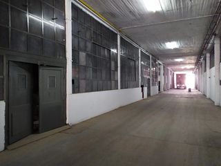 Depósito 1400 m2. en Lanús -  Alquiler