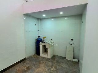 Foto 15 de casa en venta en av. libertadores, el tesoro. Cod V4947