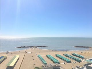 Foto 5 de ALQUILER POR TEMPORADA - DOS AMBIENTES CON IMPRESIONANTE VISTA AL MAR