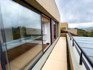 Foto 8 de VENTA CASA CAMPESTRE CON  VISTA DE LUJO - ARBORETTO LA CALERA