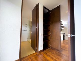 Foto 12 de VENTA CASA CAMPESTRE CON  VISTA DE LUJO - ARBORETTO LA CALERA