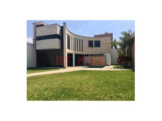 Casa en Alquiler en Chilca