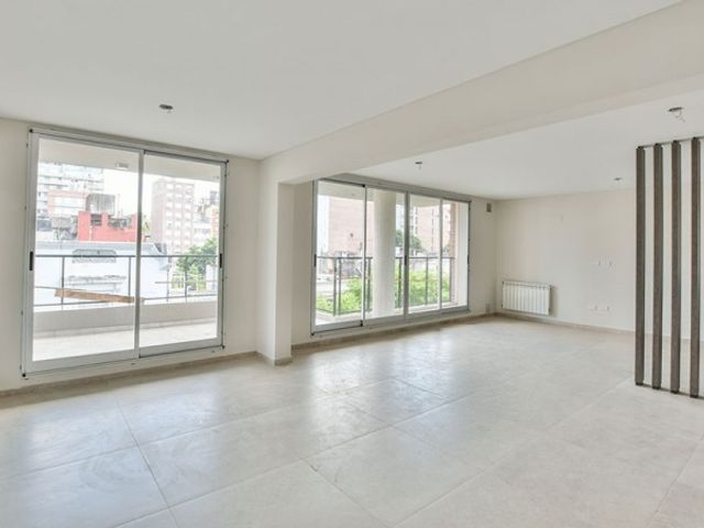 Semipiso UN DORMITORIO - Balcón frente y contrafrente - Amenities - Catamarca y Moreno