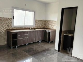 Casa Tipo Duplex 4 Ambientes en  Venta  Villa Ariza-Ituzaingo Norte