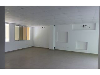 Oficina de venta  en Manta zona  centro  Manabi