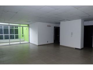 Oficina de venta  en Manta zona  centro  Manabi