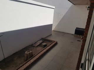 Foto 5 de Casa PH en venta en Quilmes Oeste