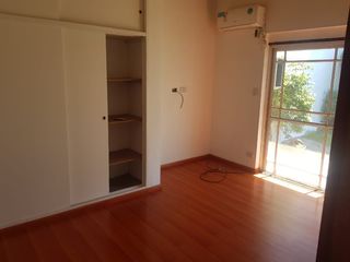 Foto 13 de Casa PH en venta en Quilmes Oeste