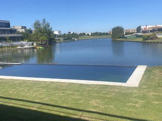 Foto 6 de Casa Al Lago Central en El Golf