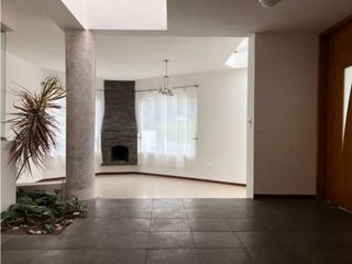 Foto 6 de Casa en renta, sector Cumbayá (Lumbisi)