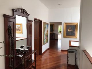 Foto 11 de apartamento en arriendo en la carolina. Cod A986