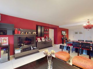 Departamento de Tres dormitorios en Venta en La Plata