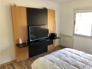 Foto 19 de Alquiler Casa 5 dormitorios y pileta Barrio privado Arenas del Sur