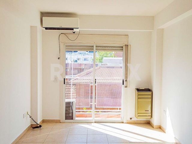 DPTO 1 DORMI + COCHERA en Venta - Matheu 340 - Nqn