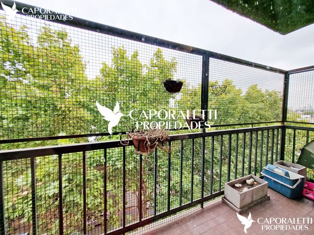 Venta De Departamento Semipiso De 3 Ambientes En Quilmes