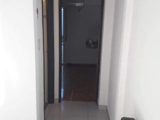 PH en venta - 1 dormitorio, 1 baño y patio - 57mts2 - La Plata
