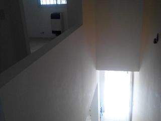 Foto 23 de Departamento 3 AMB CON PATIO Y  cochera. tigre. tacuari 255. todo incluido(  no abona expensas. abl agua )