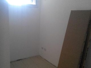 Foto 20 de Departamento 3 AMB CON PATIO Y  cochera. tigre. tacuari 255. todo incluido(  no abona expensas. abl agua )