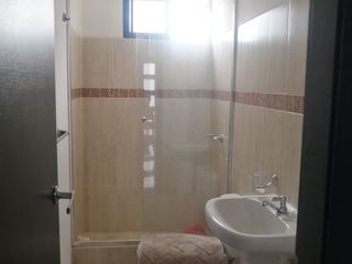 Foto 3 de ALQUILO CASA DE 4 HABITACIONES EN NAPOLI