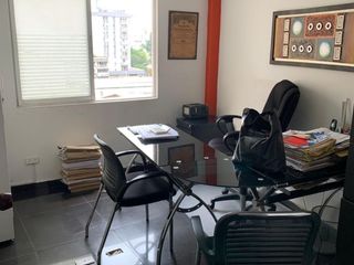 Foto 4 de oficina en venta en san nicolas. Cod V16920