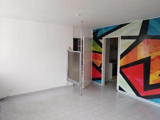 Foto 3 de oficina en arriendo en santa mónica residencial. Cod A8976