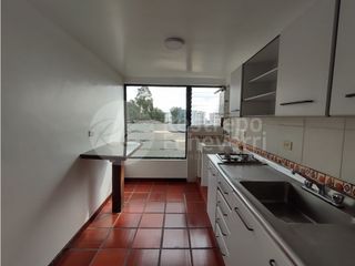 Apartamento en arriendo, barrio La Camelia, Manizales.