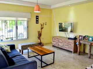 Foto 6 de Casa en venta cuatro ambientes con piscina Escobar