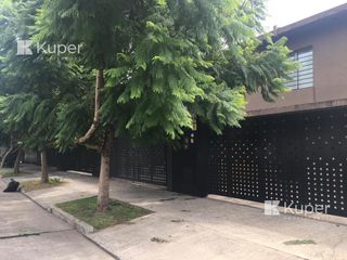 Duplex tipo casa con jardin y parrilla Las Lomas-San Isidro