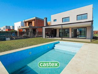 Foto 1 de Casa en venta a estreanar en Araucarias,  Puertos Escobar